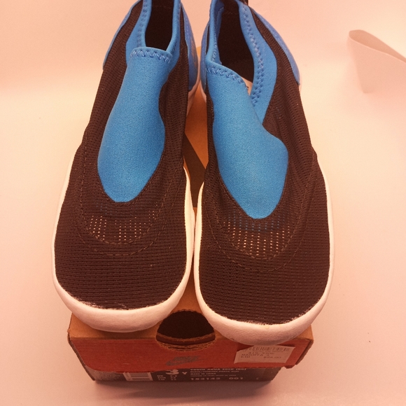 Nike Youth Aqua Swim Sock (Boy or Girl) - Picture 6 of 6